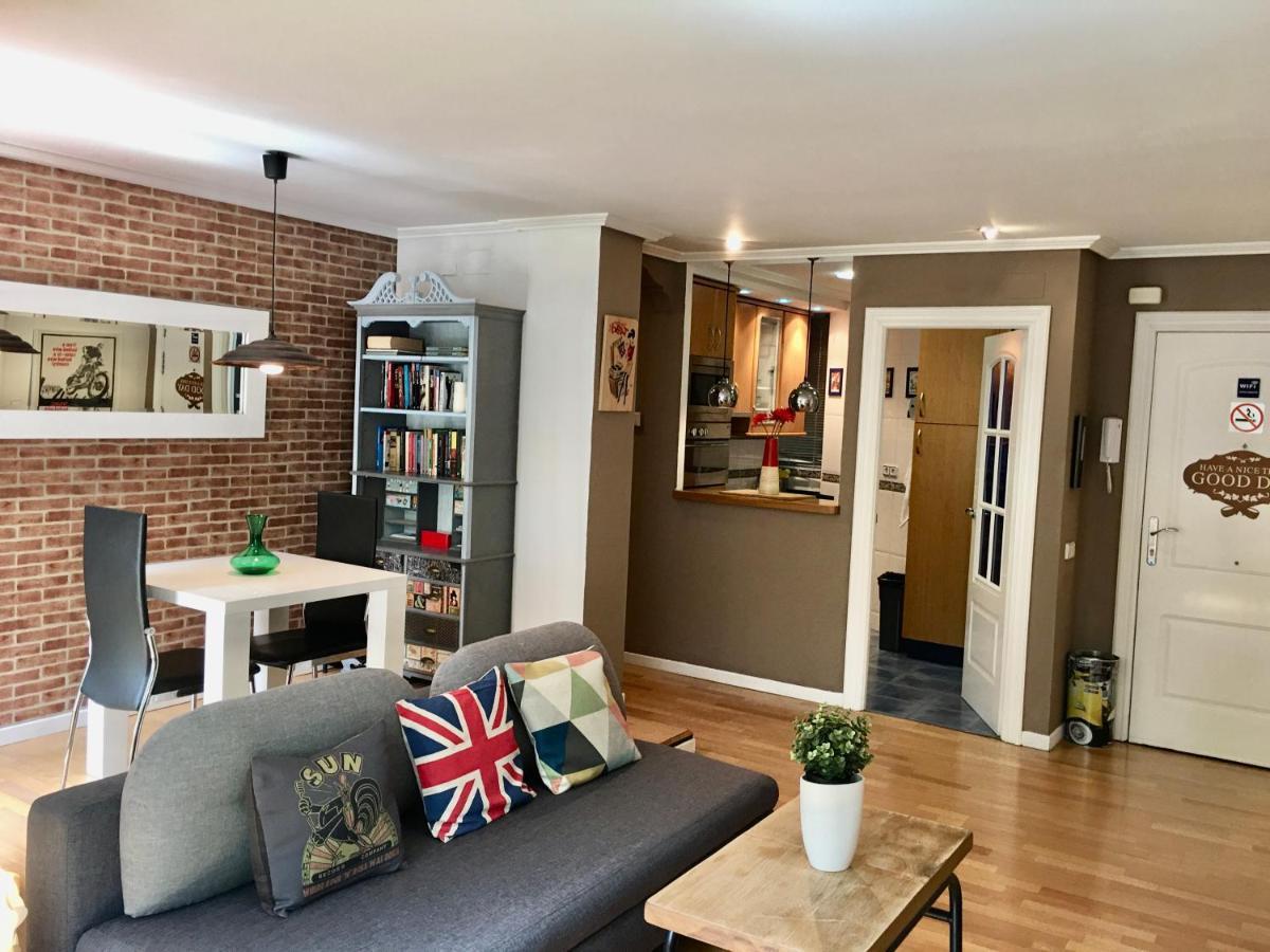 Apartamento Estilo Vintage Centrico Y Garage Incluido Logrono Bagian luar foto